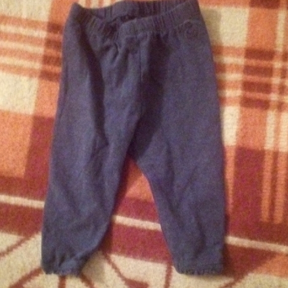 Old Navy Light Gray Kids Bodysuit - Picture 8 of 8